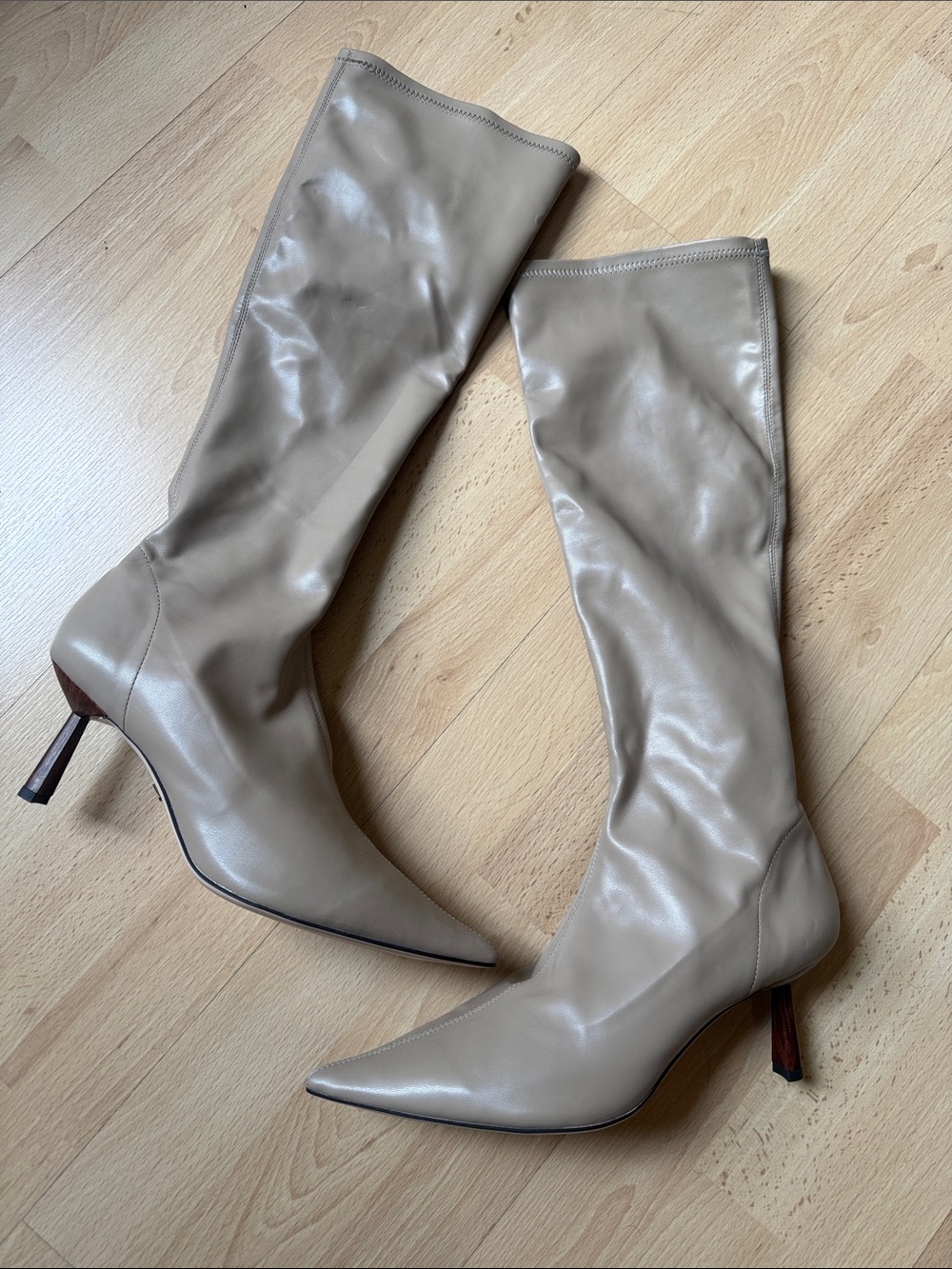 Lola Cruz Boots size 41